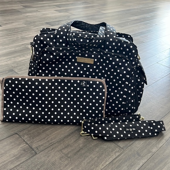 Jujube Be Prepared Legacy Black Royal Duchess Diaper Bag Baby Bag‎